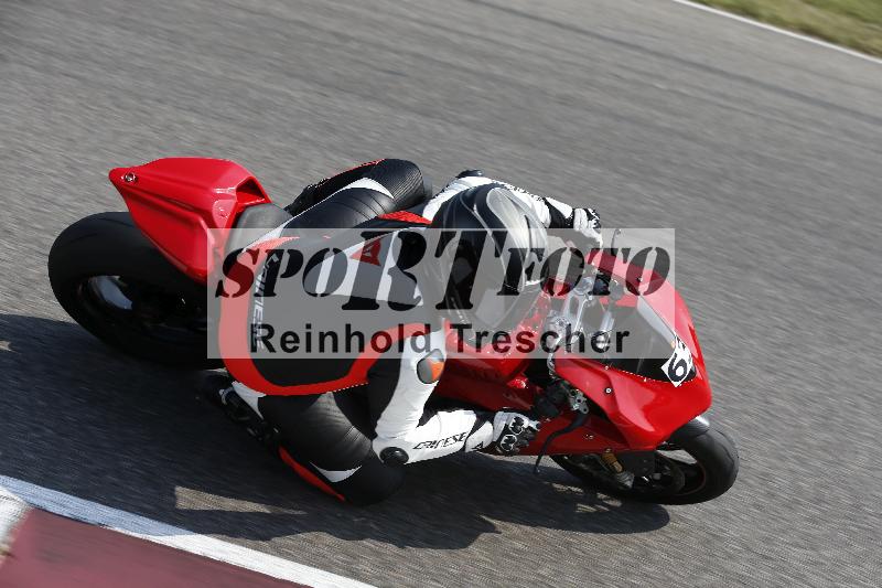 /49 26.08.2025 Cornu Master School ADR/rot-rouge/63